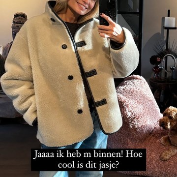 Leontine Ruiters - Playboy February 1997 Collection in screenshot_2024 11 24 17 20 47 77_1c337646f29875672b5a61192b9010f9.jpg - hidden celebrity photo